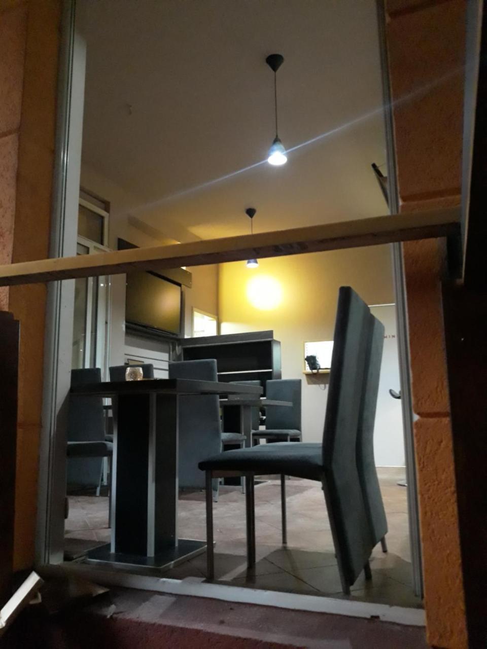 Antonio Rooms Ni Εξωτερικό φωτογραφία